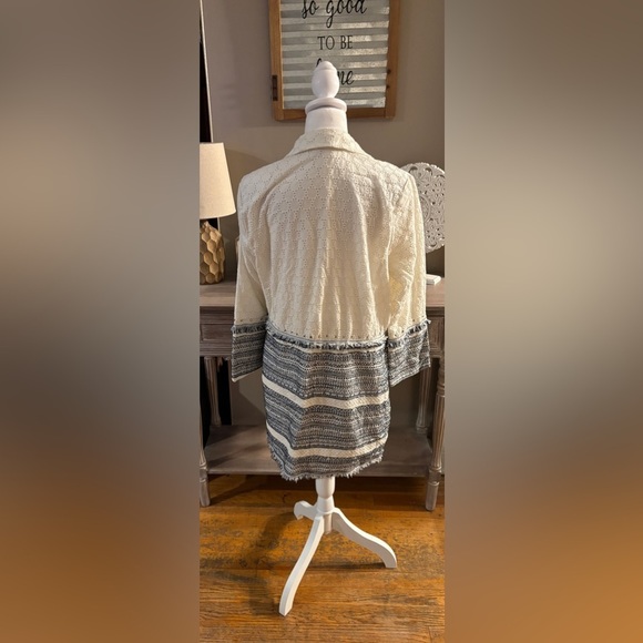 Chico’s Eyelet Topper With Embellished Trim - Picture 5 of 9